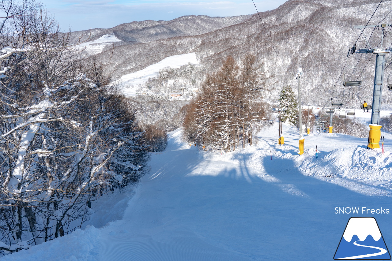 美唄国設スキー場｜豪雪・美唄からメリークリスマス！現在、道内屈指の積雪量。ということで、コンディションは最高です！